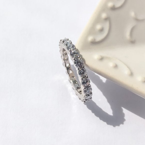 Round Cut Full Eternity Ring in Sterling Silver Promise Ring Engagement Ring - Picture 7 of 7